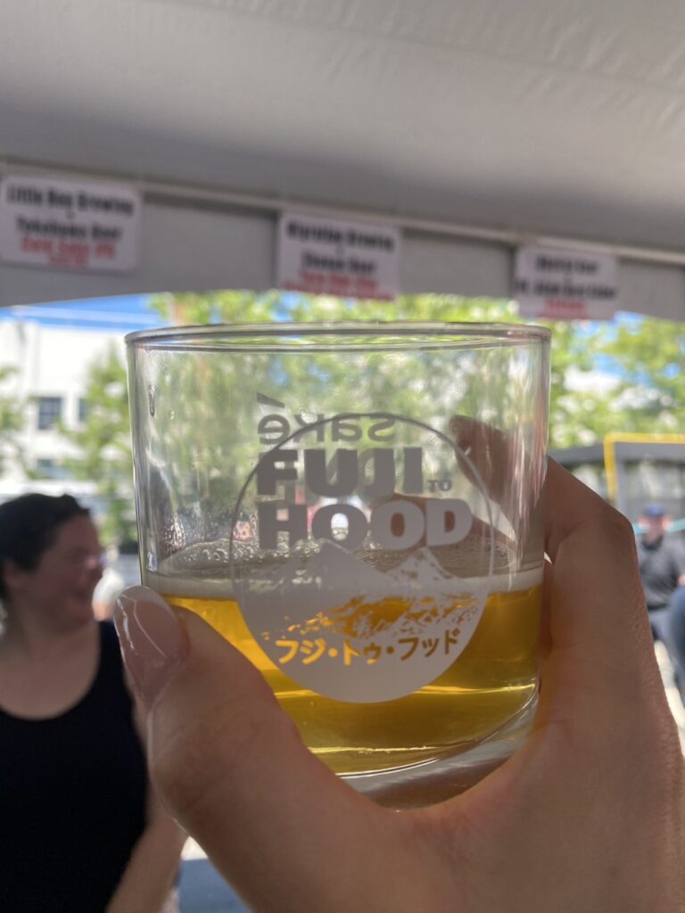 Hokusei Products Staff Takes Part in Fuji to Hood